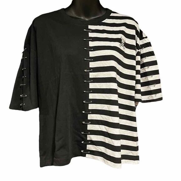 Custom White & Black Striped Split T-Shirt Junior’s XL - Picture 1 of 5